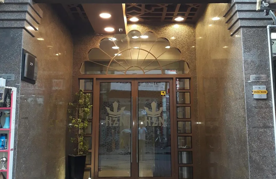 Montreal Naif Hotel-1
